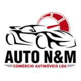 AUTO N&M logo featuring stylized black sports car with speedometer gauge and company name in Portuguese
